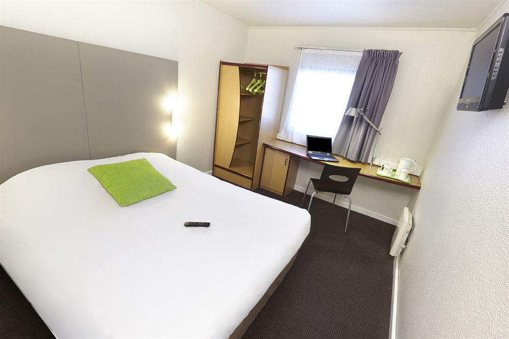 Hotel Campanile Paris Est - Porte De 3*